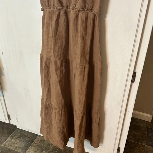 STEVE MADDEN Amira Tiered Cotton Midi Dress - Picture 8 of 13